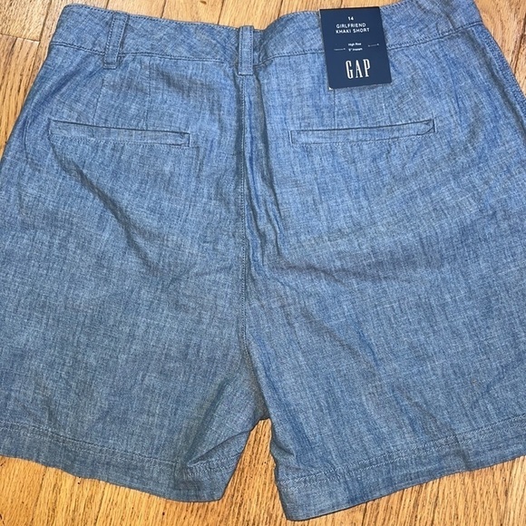 Gap‎ Girlfriend Khaki short High Rise size 14 - Picture 5 of 5